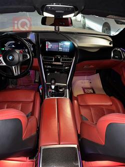 بي ام دبليو 8 الفئة